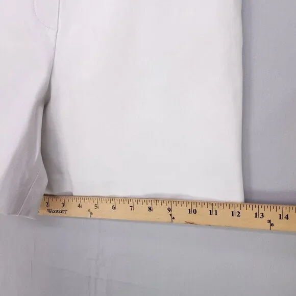 Spanx Pull On Shorts On The Go 6" White Women Small Silver Lining Chinos New - Picture 9 of 12